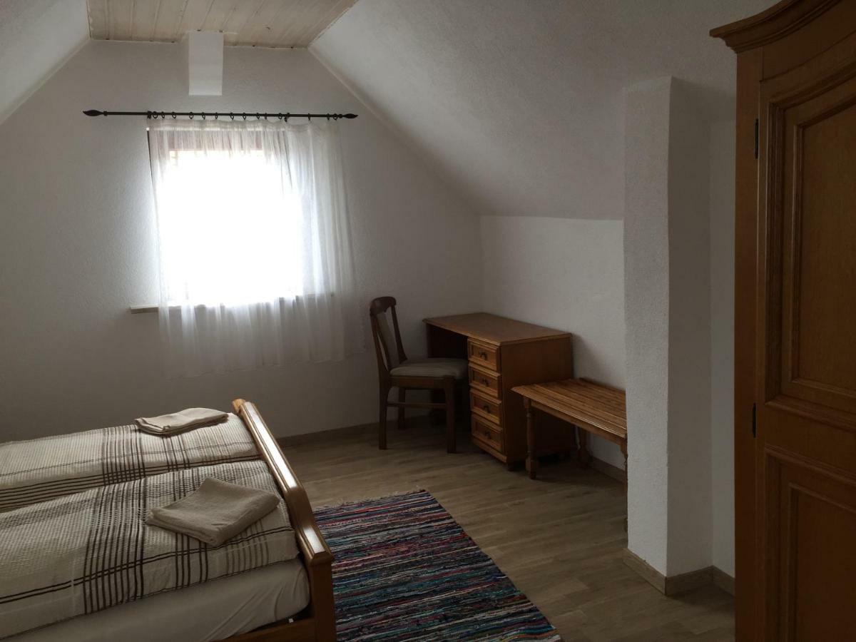 Gasthof Roessle Ochsenwang Bissingen an der Teck Екстериор снимка